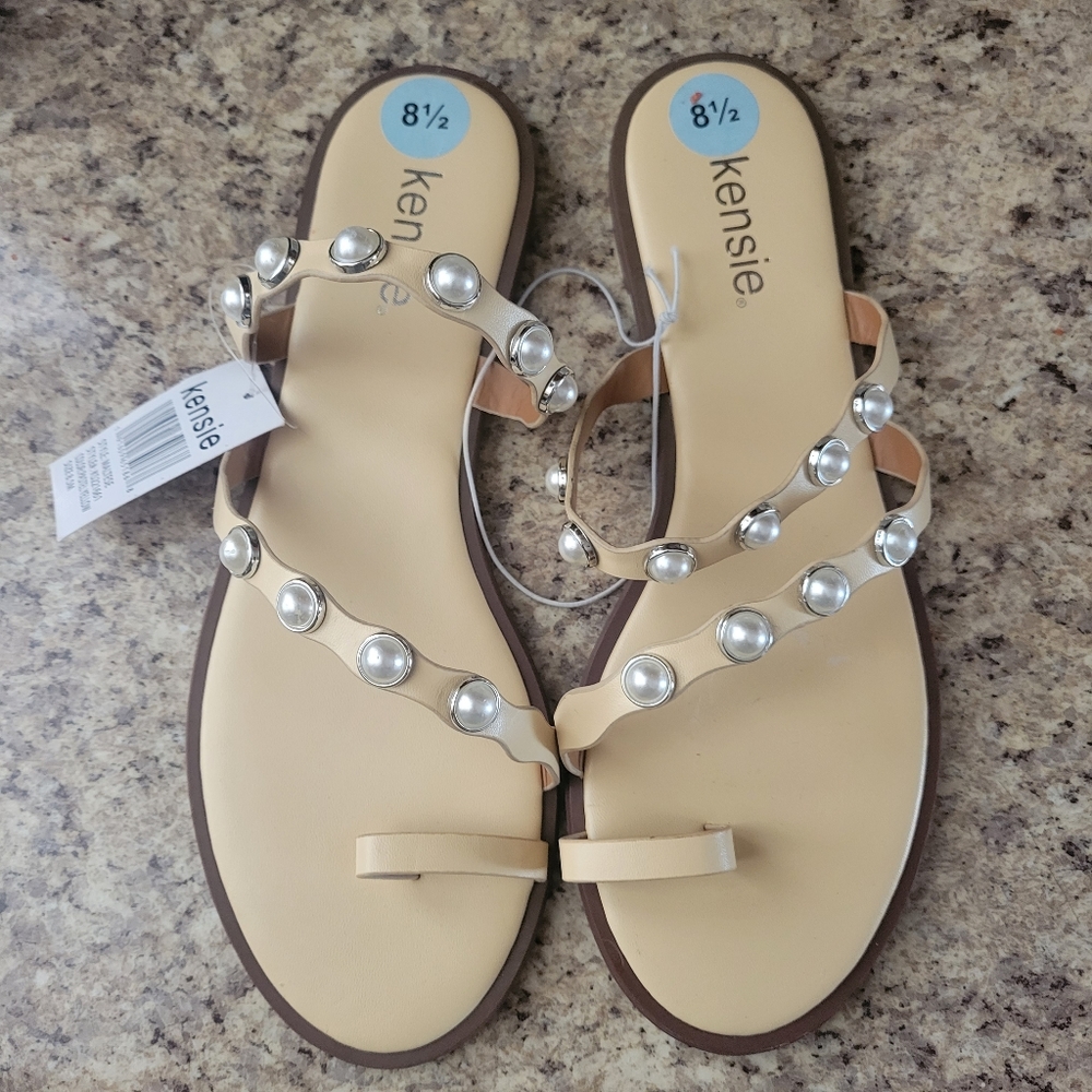 Kensei sandals